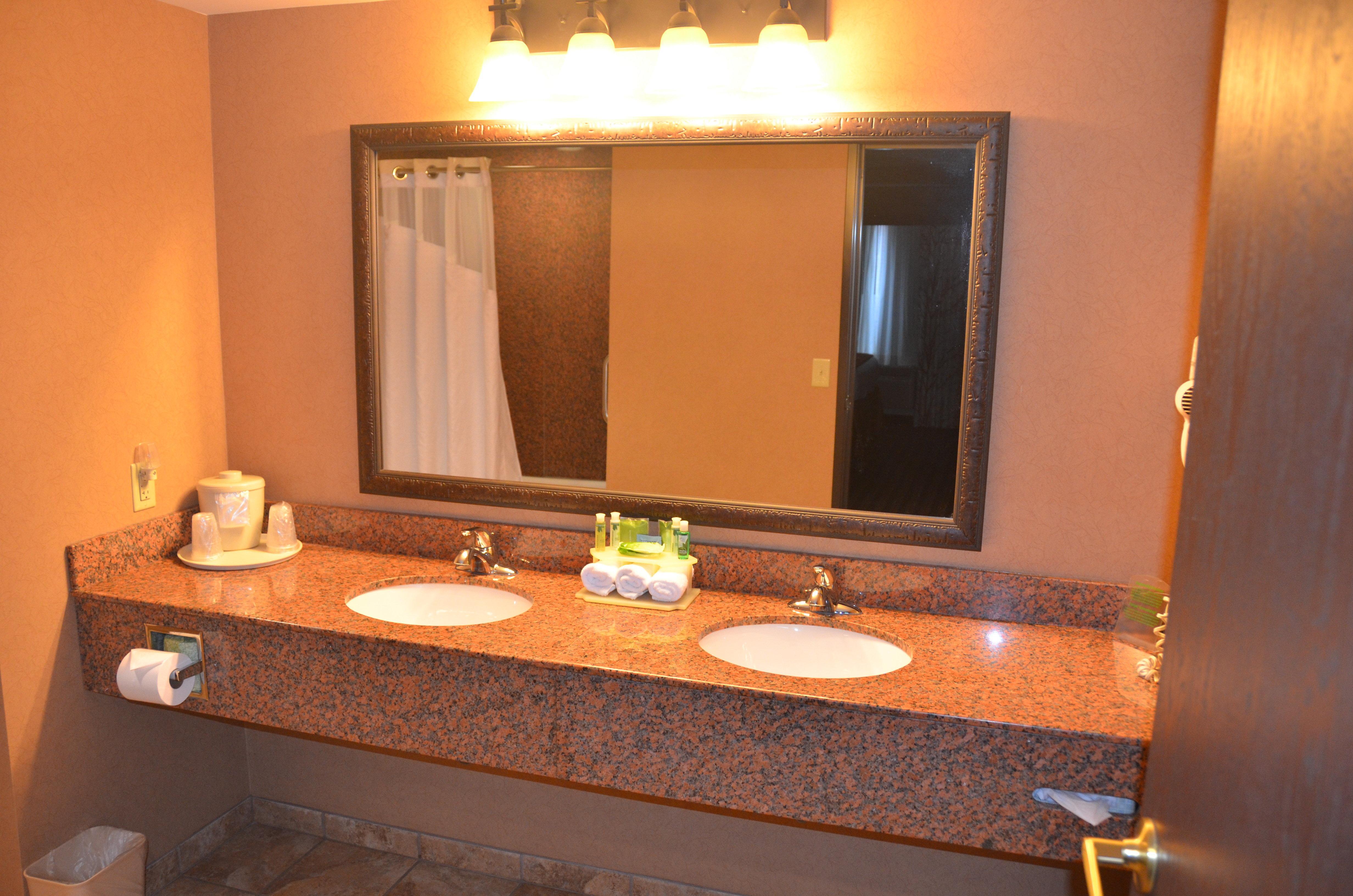 Holiday Inn Express & Suites Donegal By Ihg Eksteriør bilde
