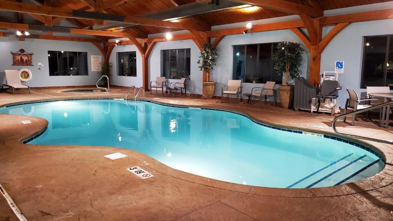 Holiday Inn Express & Suites Donegal By Ihg Eksteriør bilde